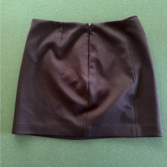 Tahari Black lined Mini Skirt - Picture 2 of 3